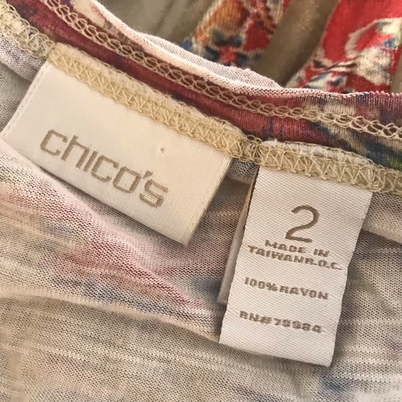 Chico’s Top Size 2 - Picture 5 of 5